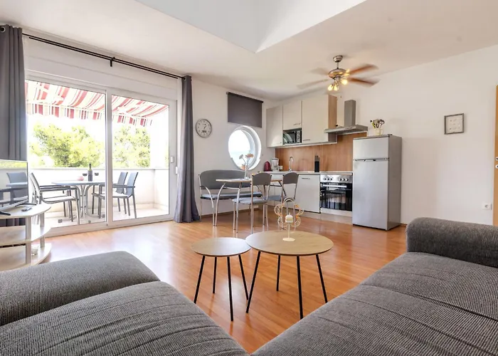 Appartamento Anda-3 By Interhome Traù