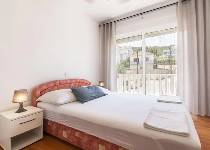 Anda-3 By Interhome Apartament